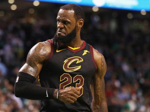 恒盈策略 盘点NBA历史上那些杰出的锋线摇摆人